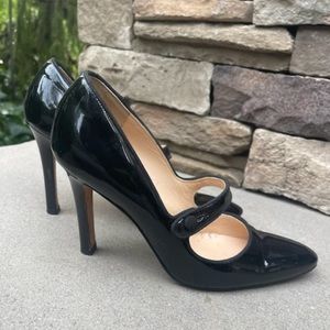 Original Manolo Blahnik Patent Leather Mary Jane Pump size 36